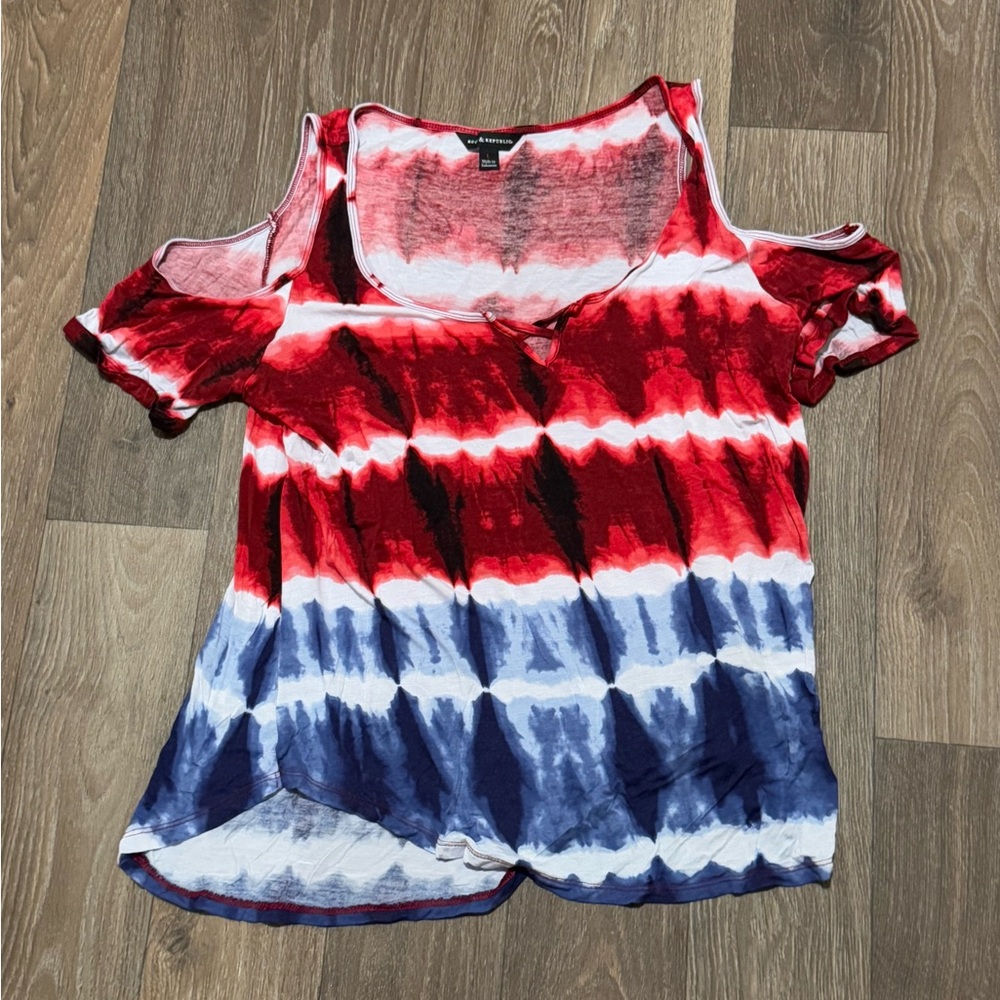Rock and Republic Tie Dye Red and Blue Women’s Shirt Size Large
